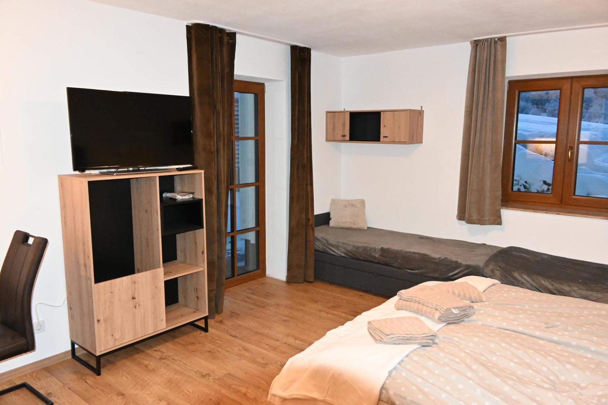 Nicky Apartments And Studios Niederau Eksteriør billede