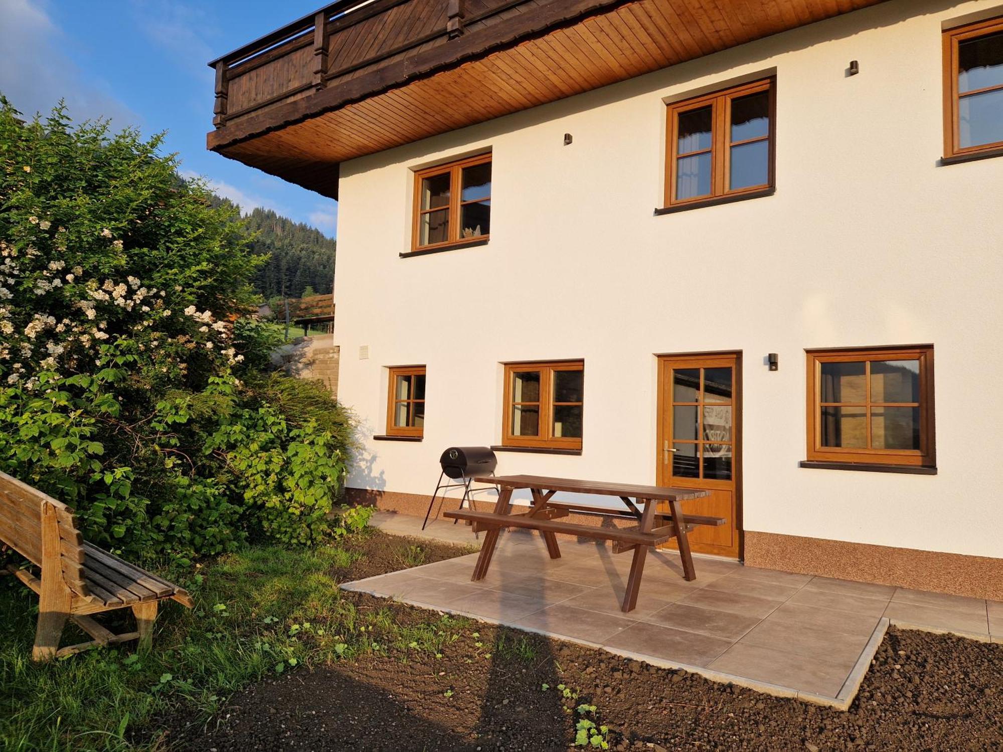 Nicky Apartments And Studios Niederau Eksteriør billede