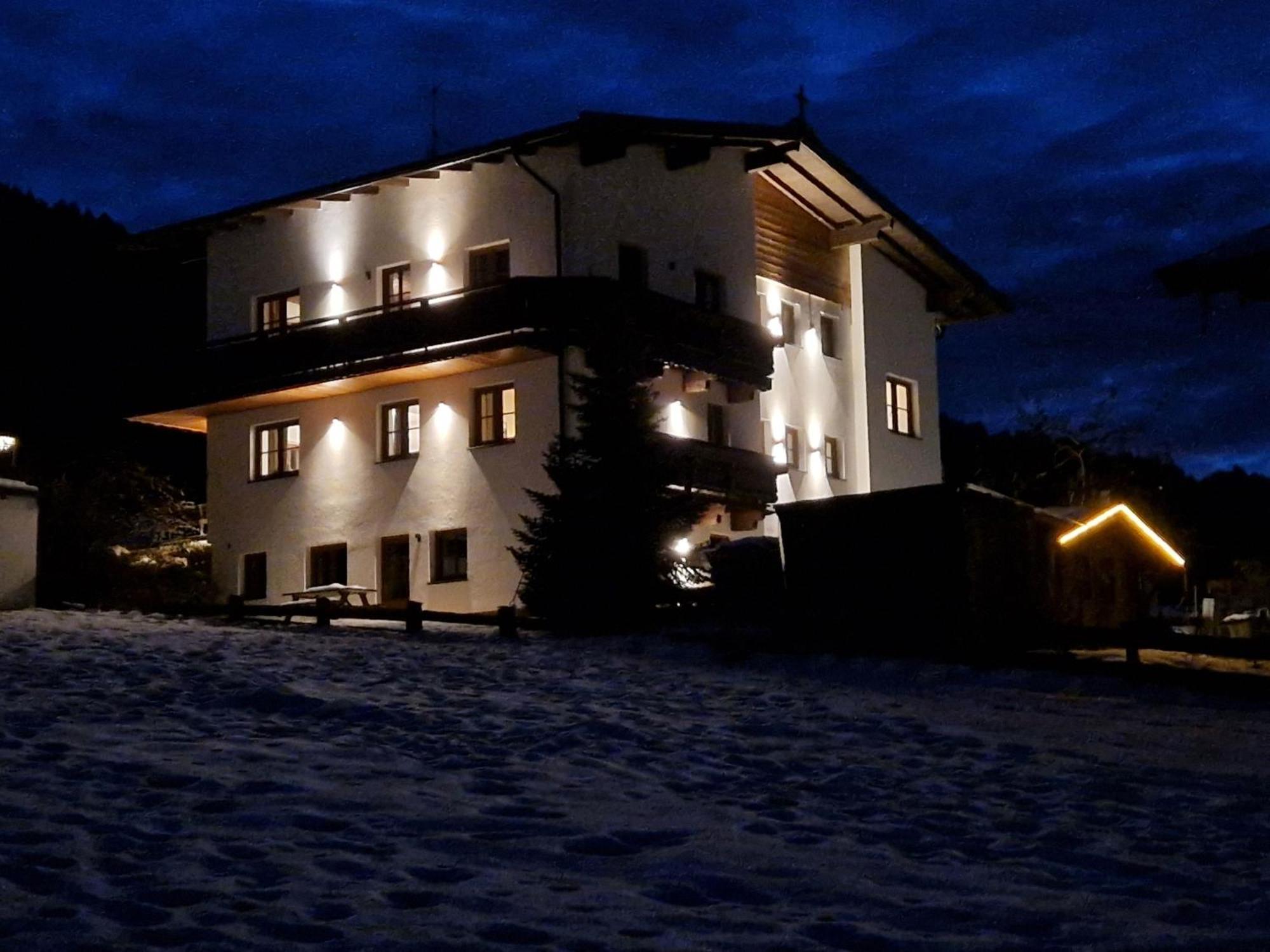 Nicky Apartments And Studios Niederau Eksteriør billede